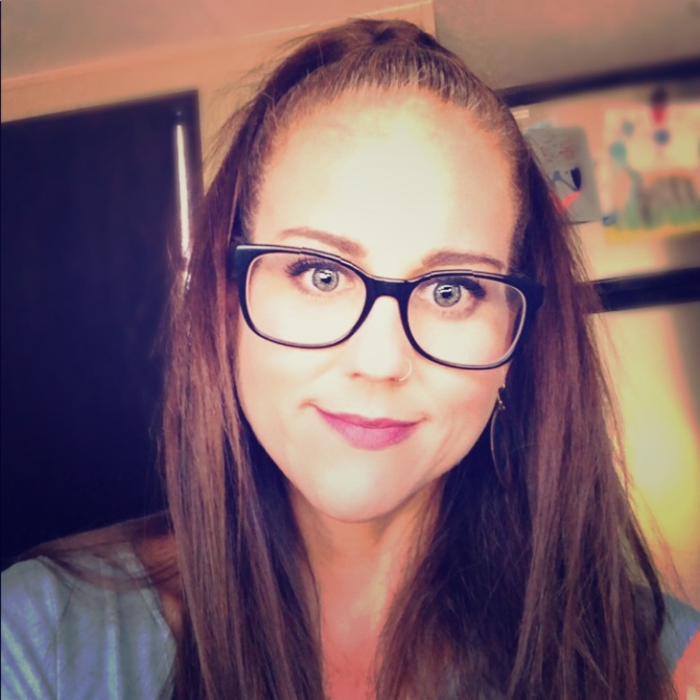 Meet your Posher, Abby